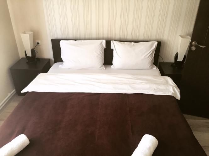 Roza'S Guest House メスティア エクステリア 写真